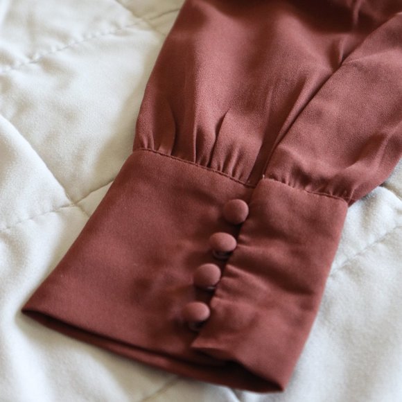 Abercrombie Brown Sweetheart Neckline Button Blouse with Long Sleeves NWT - Picture 8 of 11